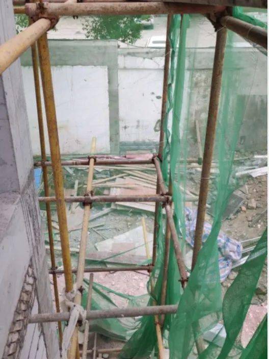 2021年建設(shè)工程文明施工管理實踐與要求